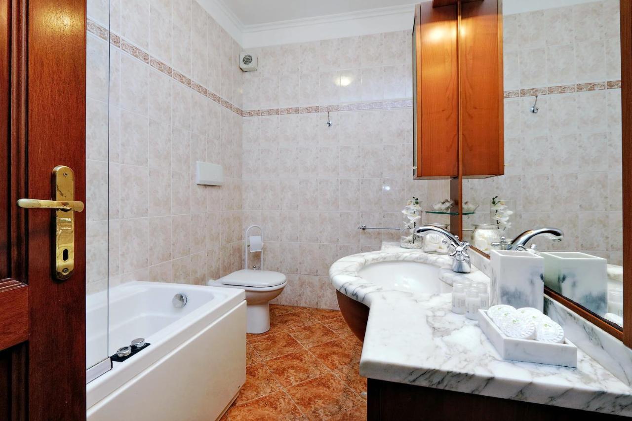 Colosseo Sunset Apartment Roma Eksteriør bilde