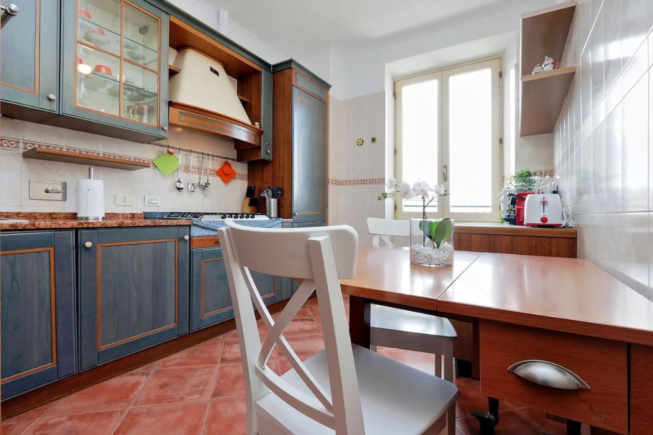 Colosseo Sunset Apartment Roma Eksteriør bilde